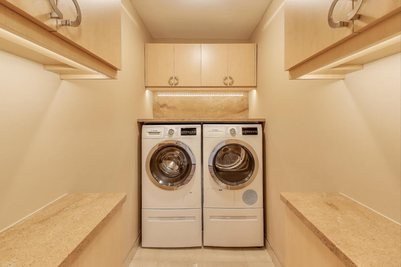 155 N Hbr Dr #3301-3302-3314 Chicago, IL 60601