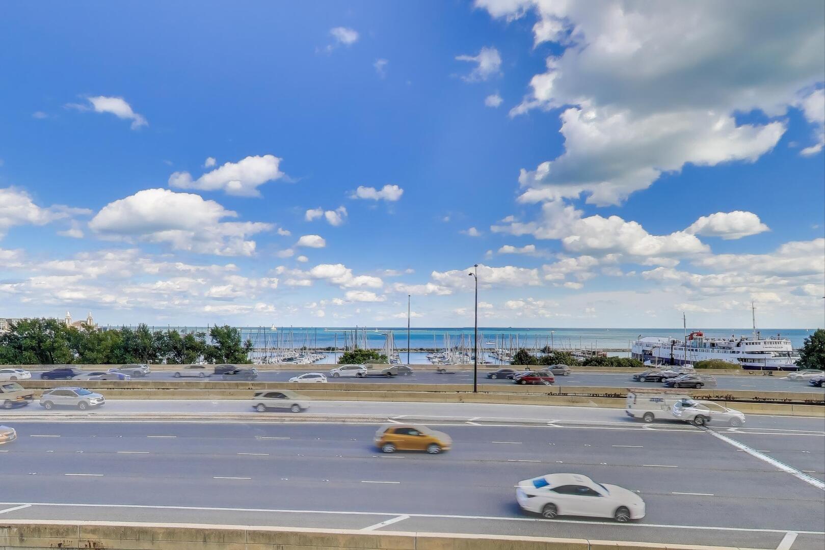 155 N Hbr Dr #3301-3302-3314 Chicago, IL 60601