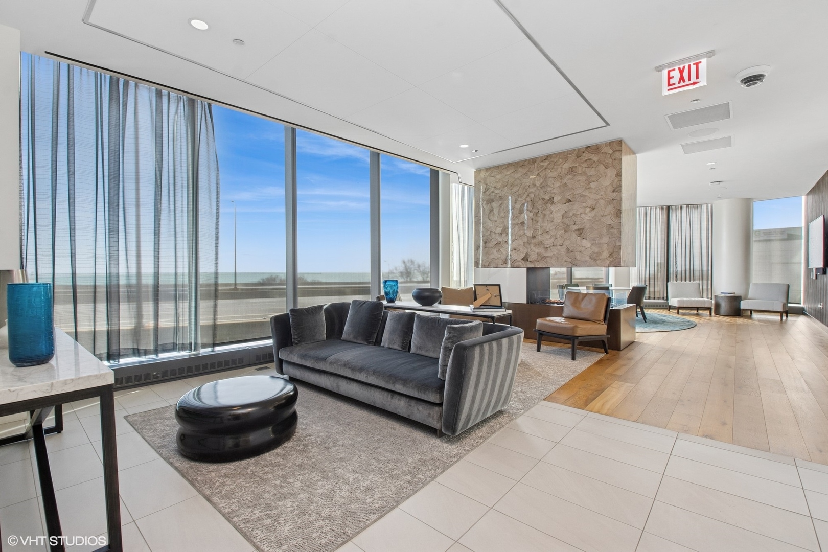 211 N Hbr Dr #1307 Chicago, IL 60601