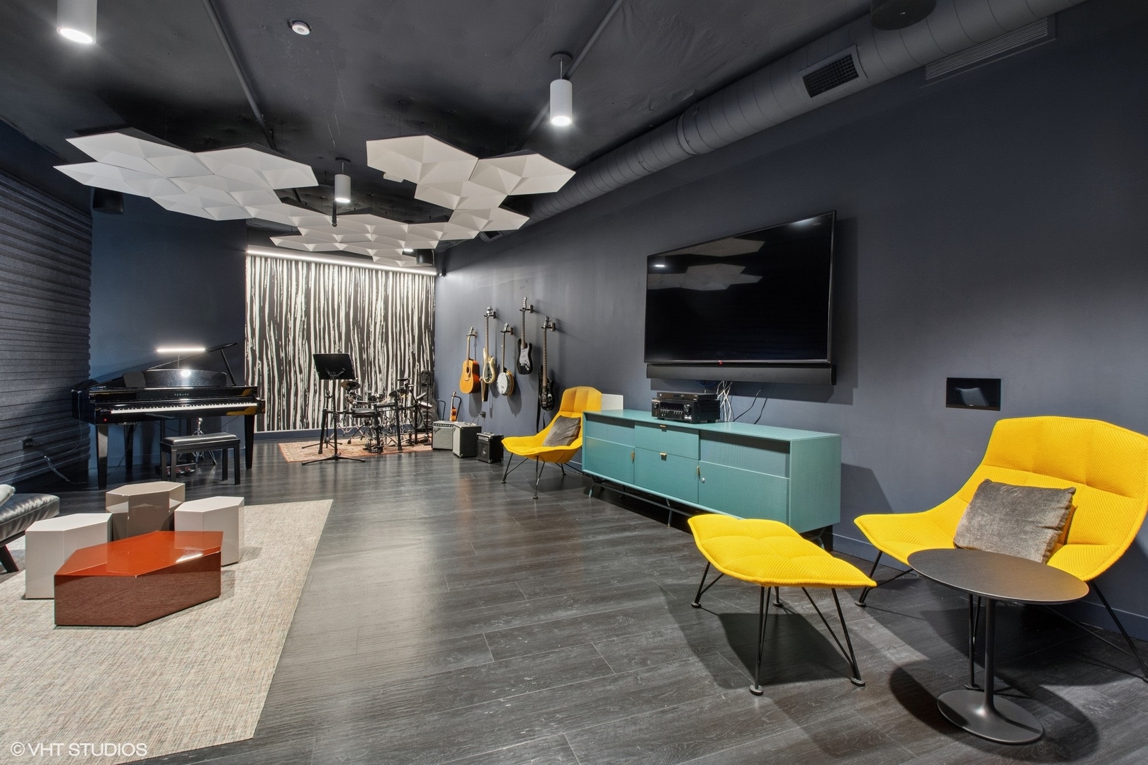 211 N Hbr Dr #1307 Chicago, IL 60601