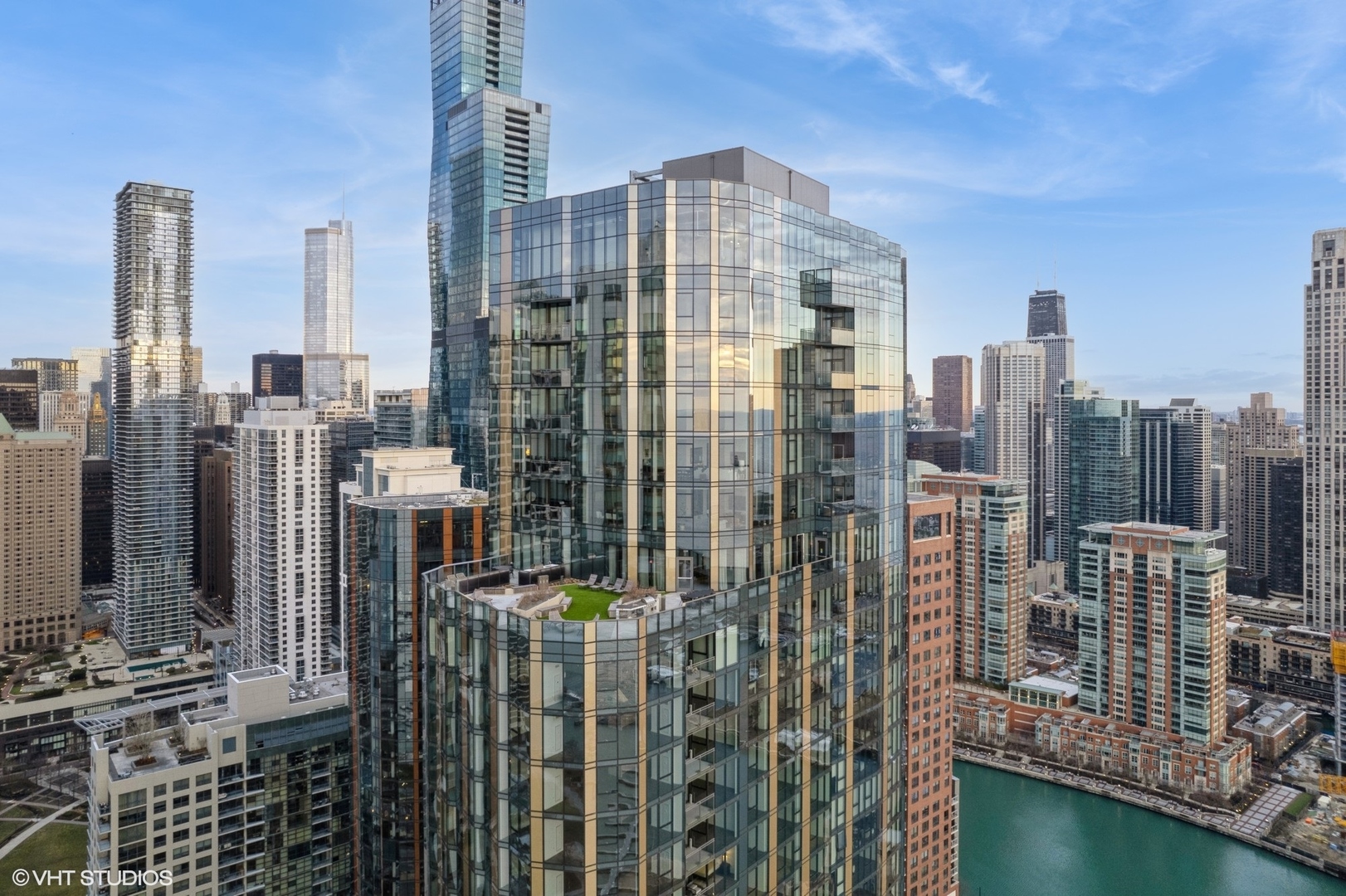 211 N Hbr Dr #1307 Chicago, IL 60601