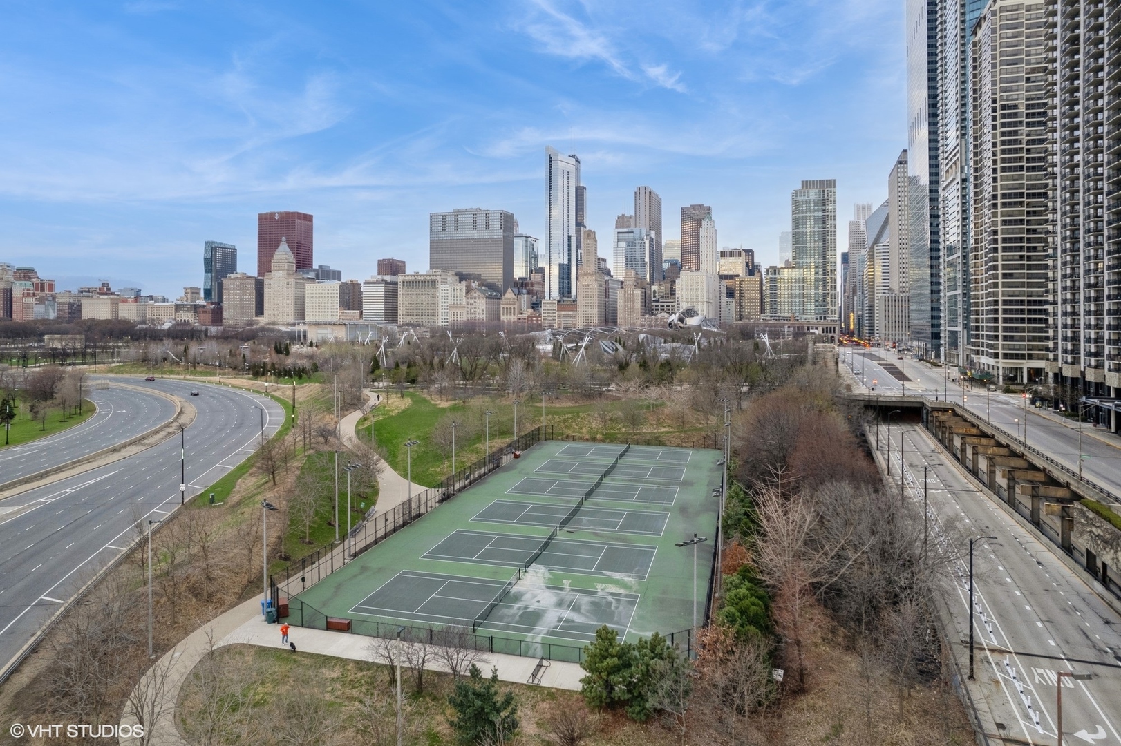 211 N Hbr Dr #1307 Chicago, IL 60601