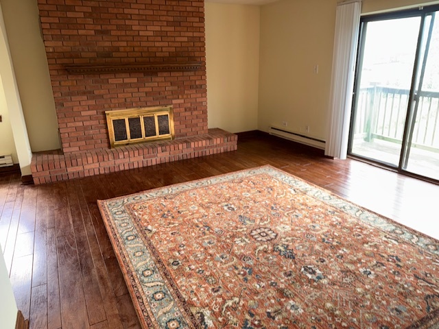 3360 184th St #3W Homewood, IL 60430