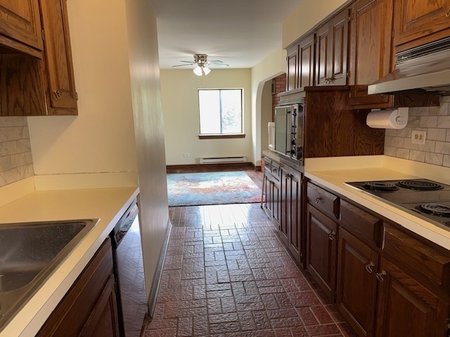 3360 184th St #3W Homewood, IL 60430