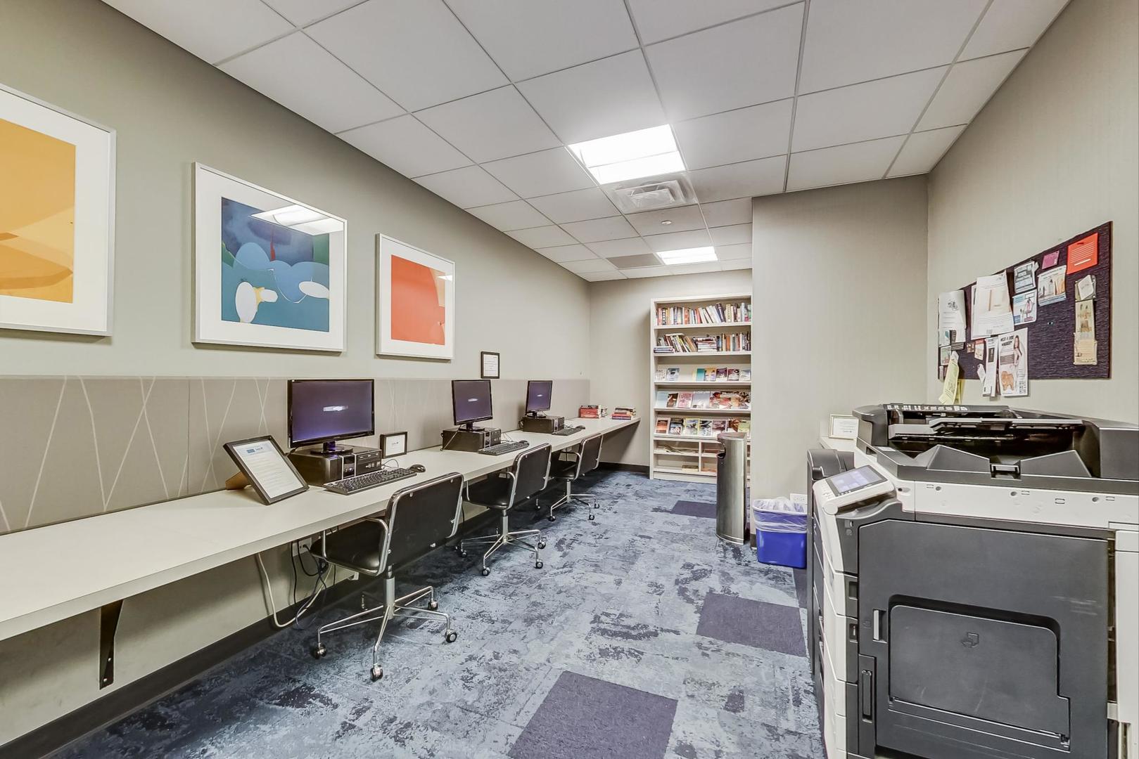 225 N Columbus Dr #5513 Chicago, IL 60601