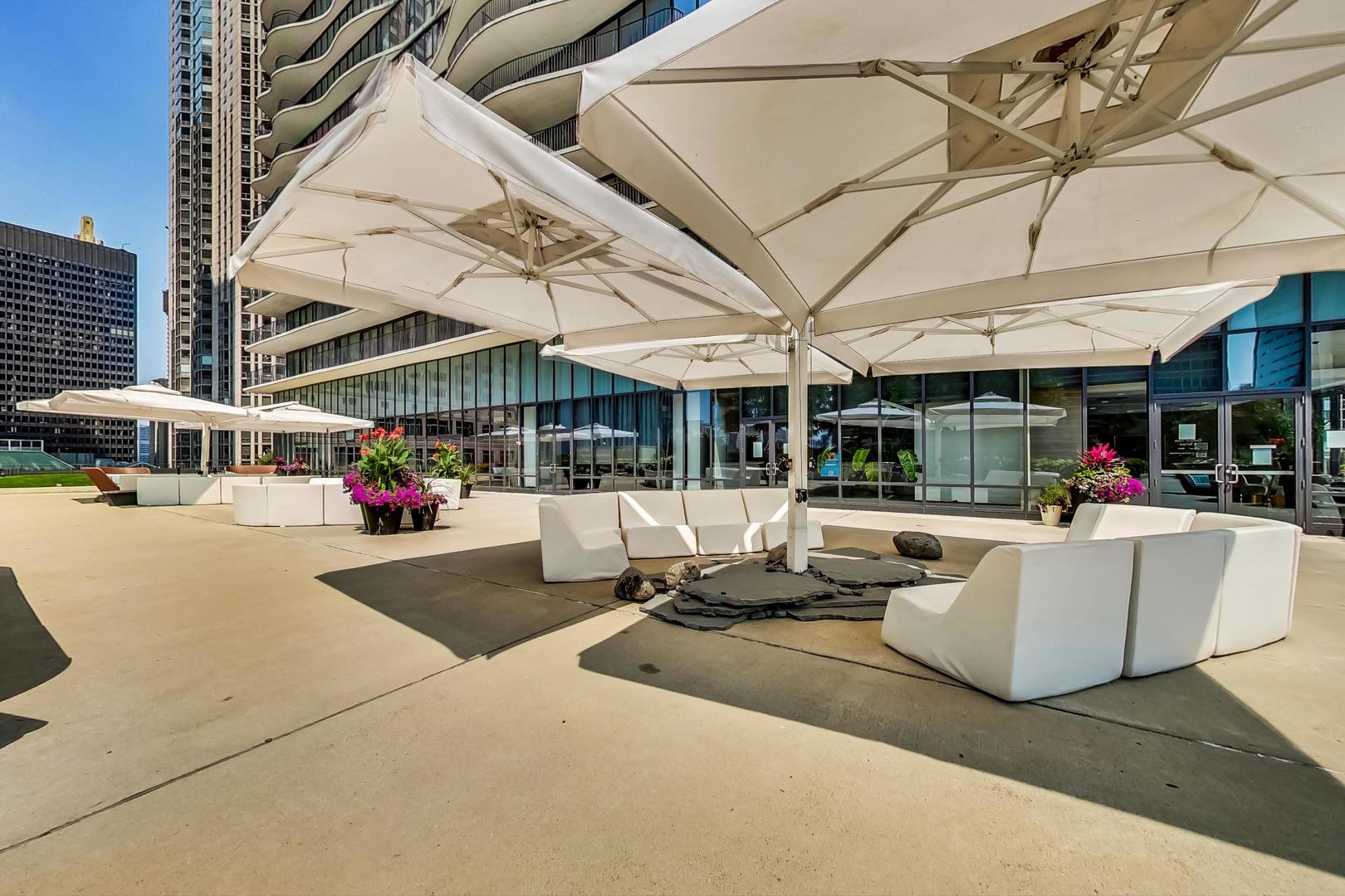 225 N Columbus Dr #5513 Chicago, IL 60601