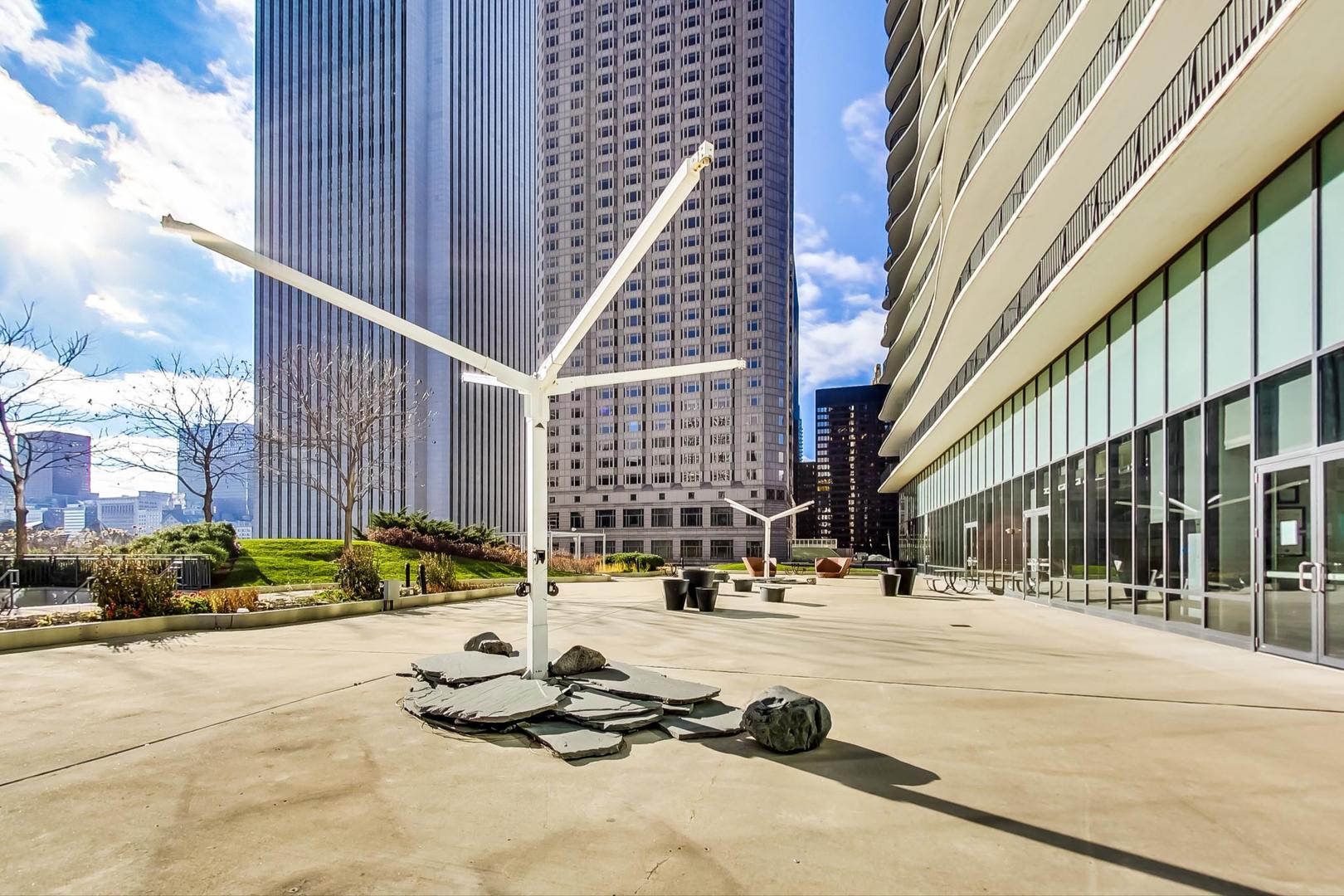 225 N Columbus Dr #5513 Chicago, IL 60601