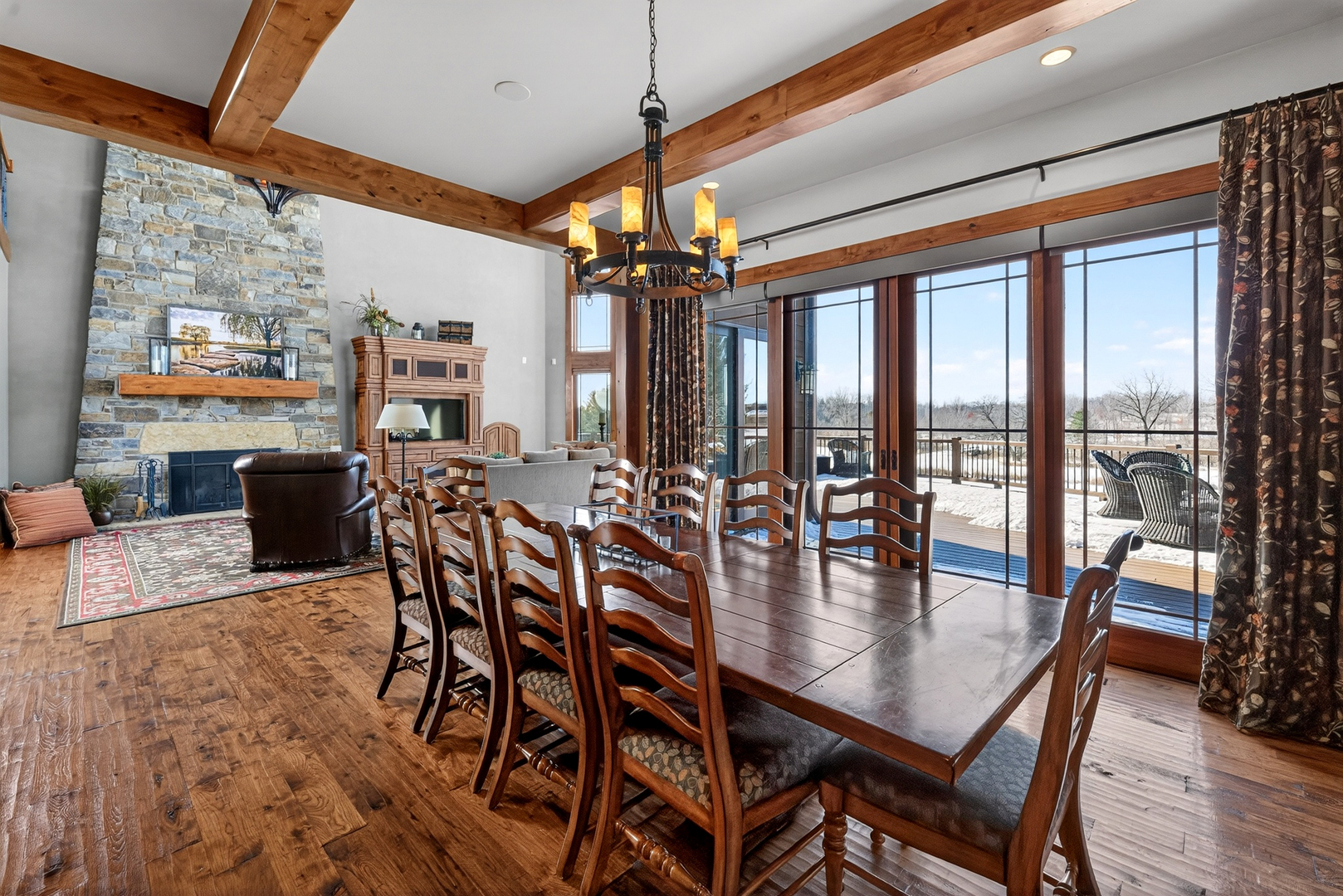 0000 Brookdale Rd Woodstock, IL 60098