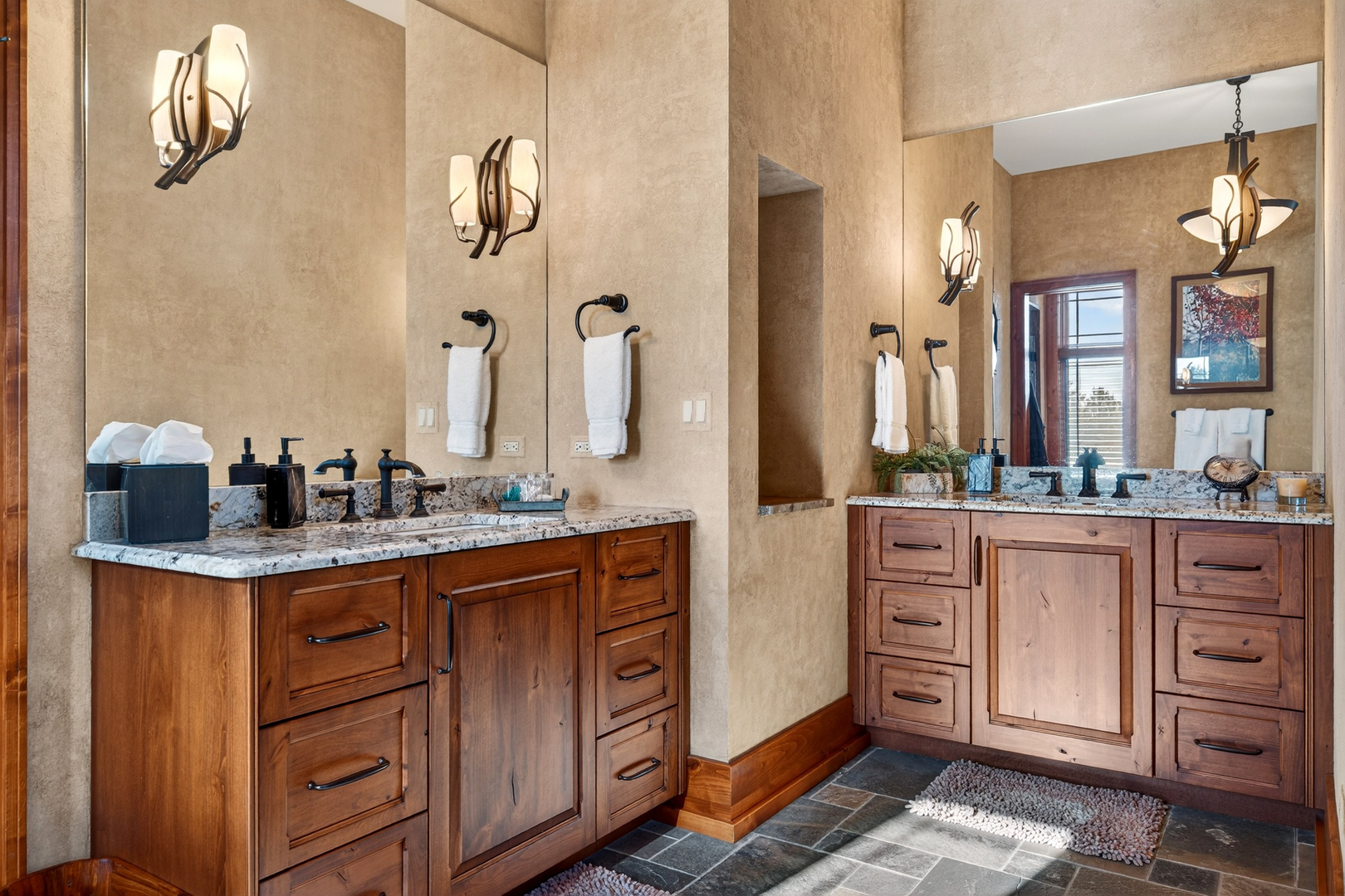 0000 Brookdale Rd Woodstock, IL 60098