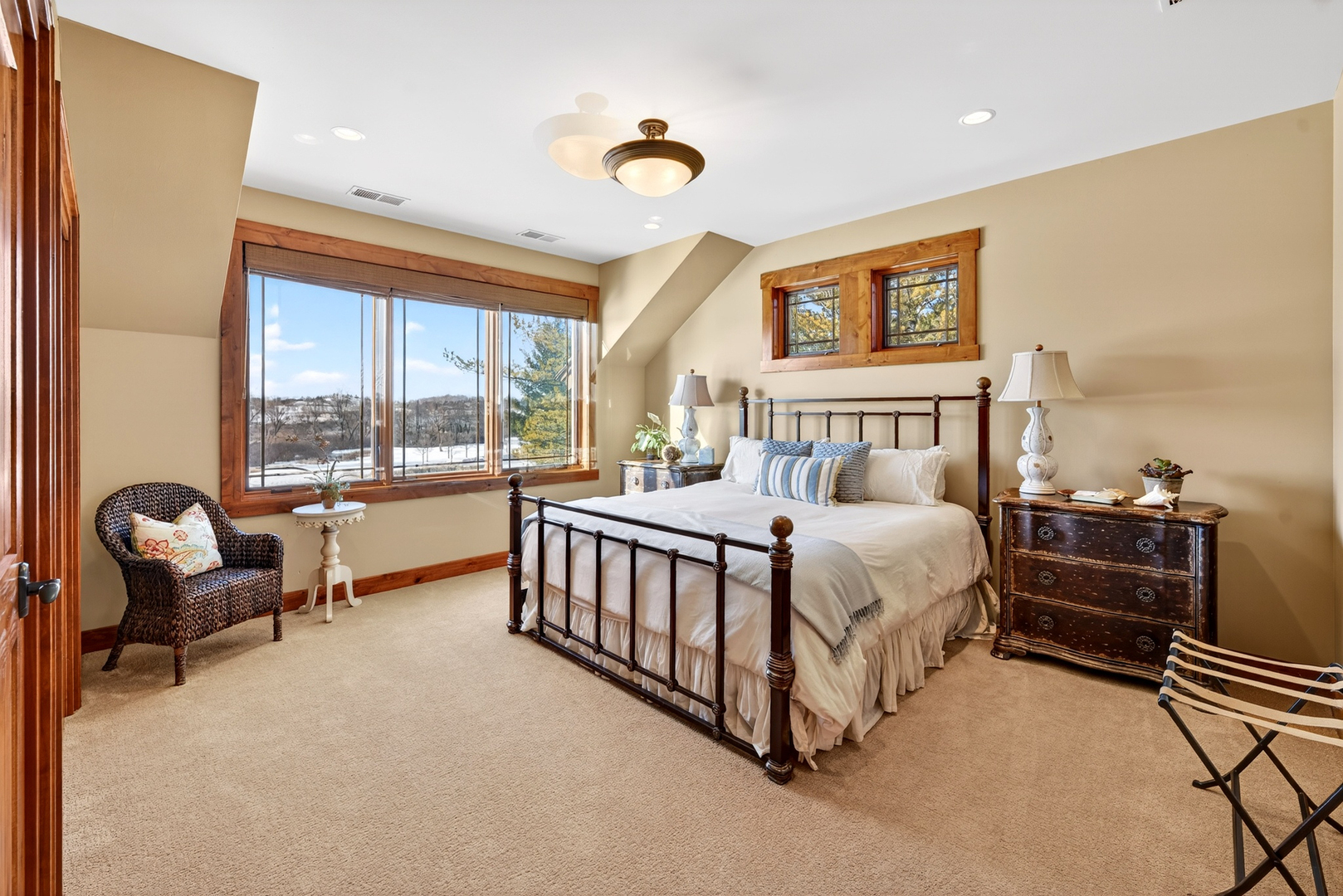 0000 Brookdale Rd Woodstock, IL 60098