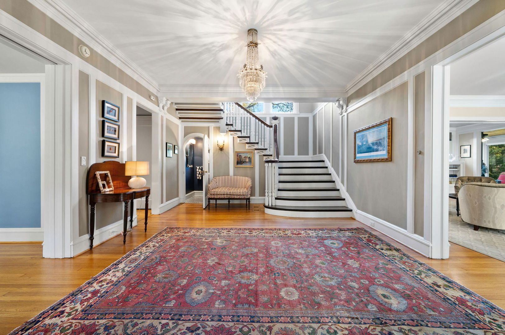 2855 Sheridan Pl Evanston, IL 60201