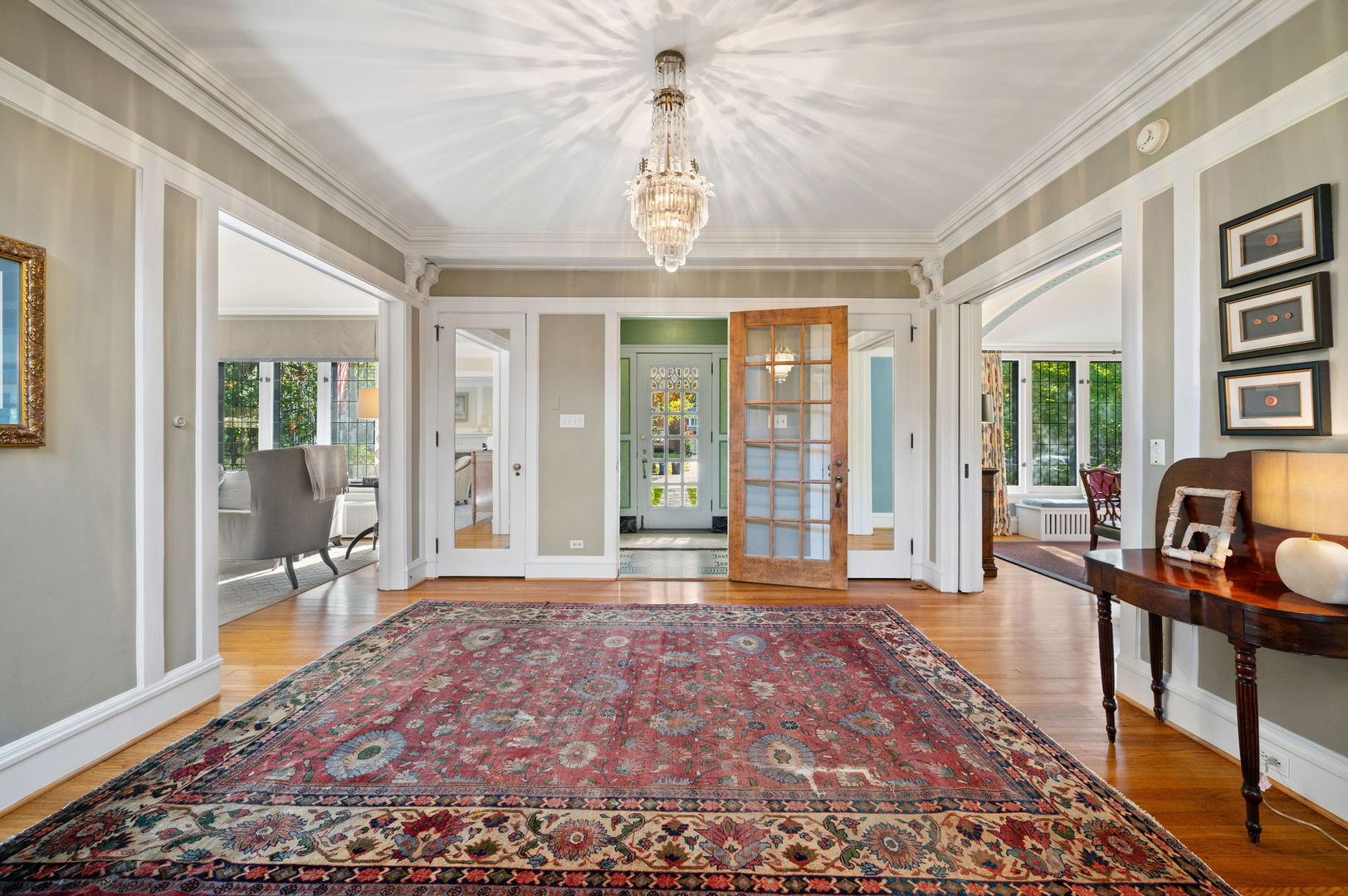 2855 Sheridan Pl Evanston, IL 60201