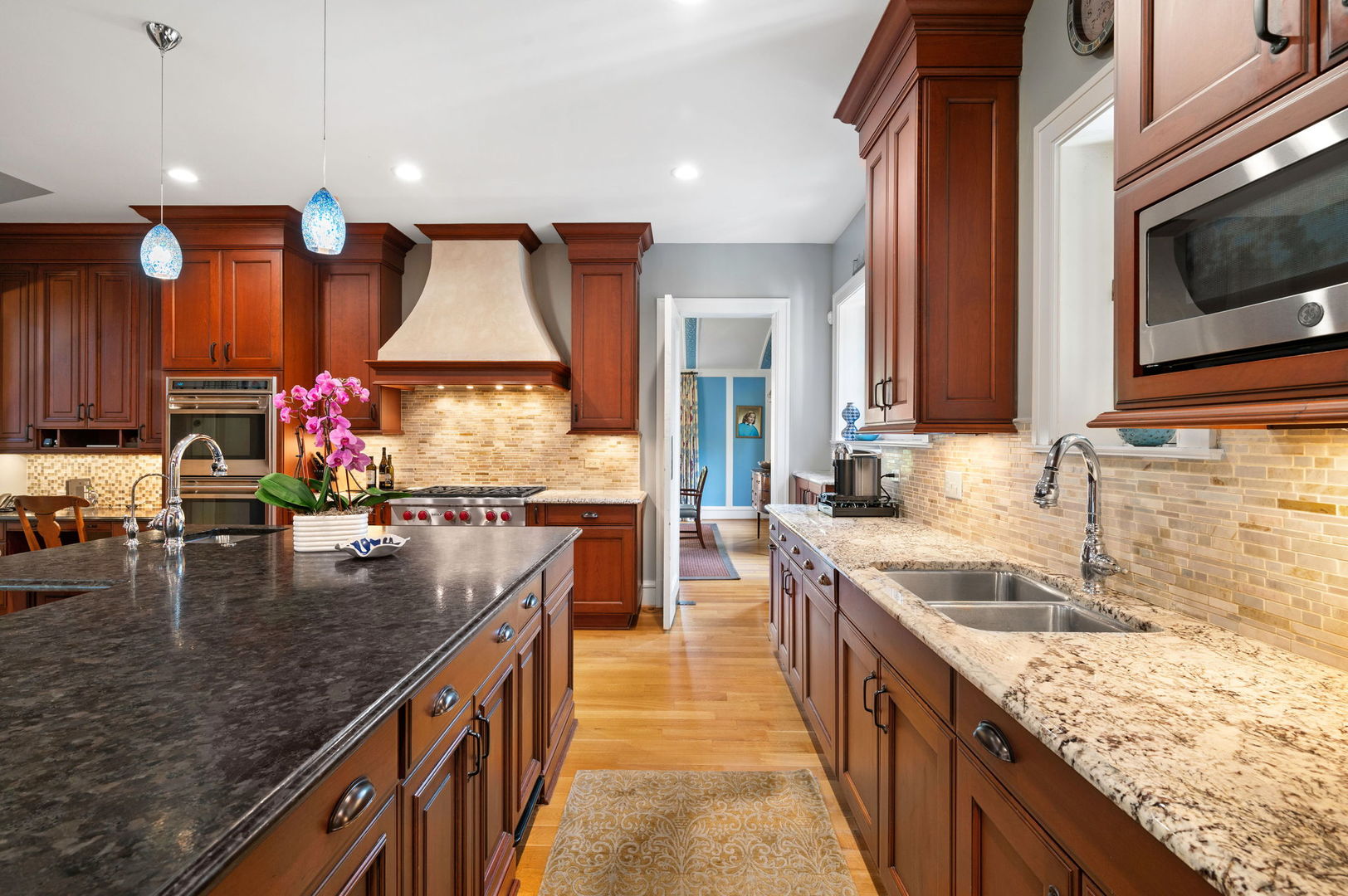 2855 Sheridan Pl Evanston, IL 60201