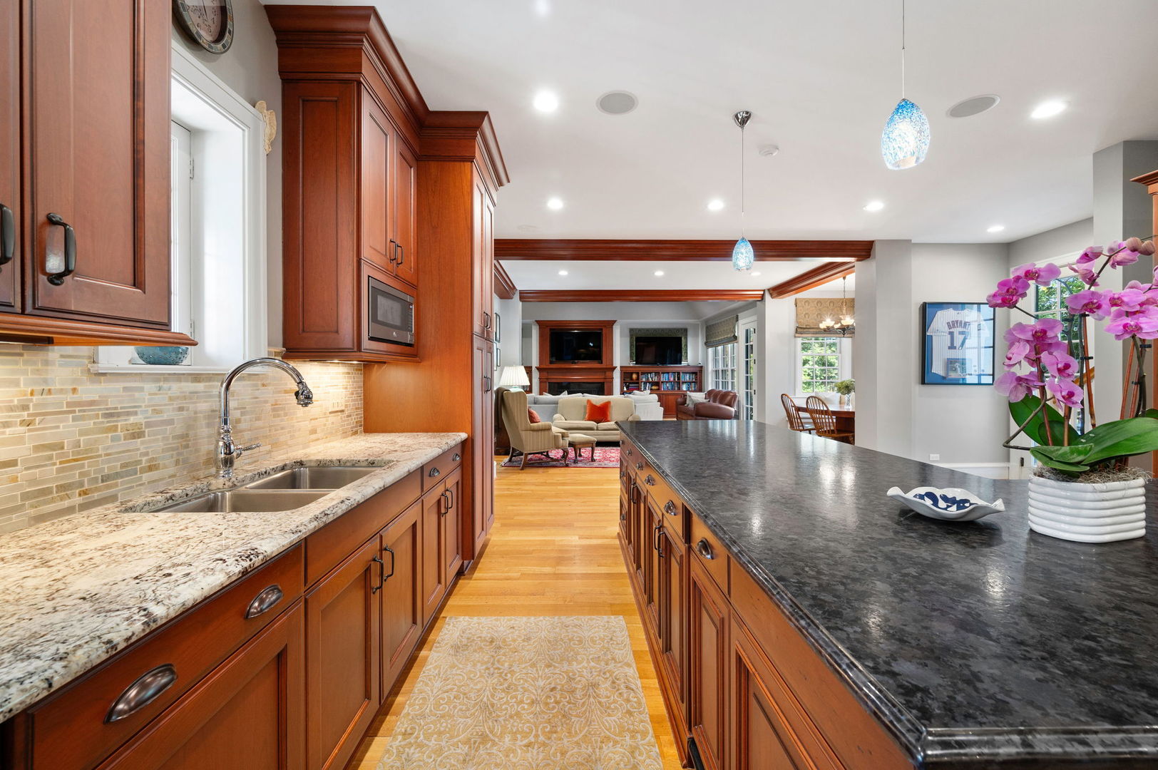 2855 Sheridan Pl Evanston, IL 60201