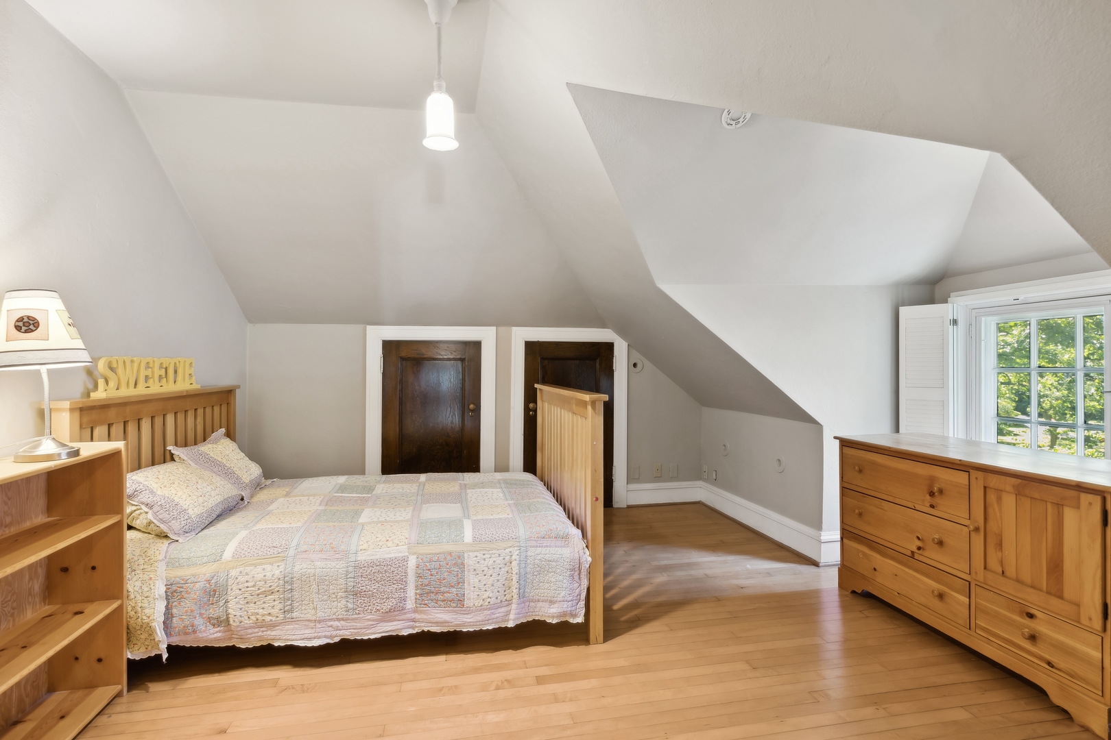 2855 Sheridan Pl Evanston, IL 60201