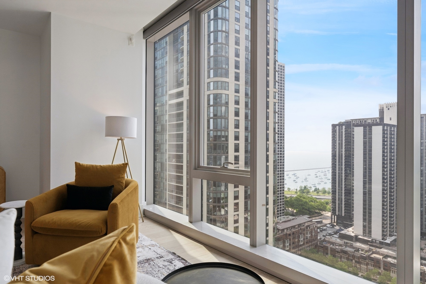 363 E Wacker Dr #1903 Chicago, IL 60601