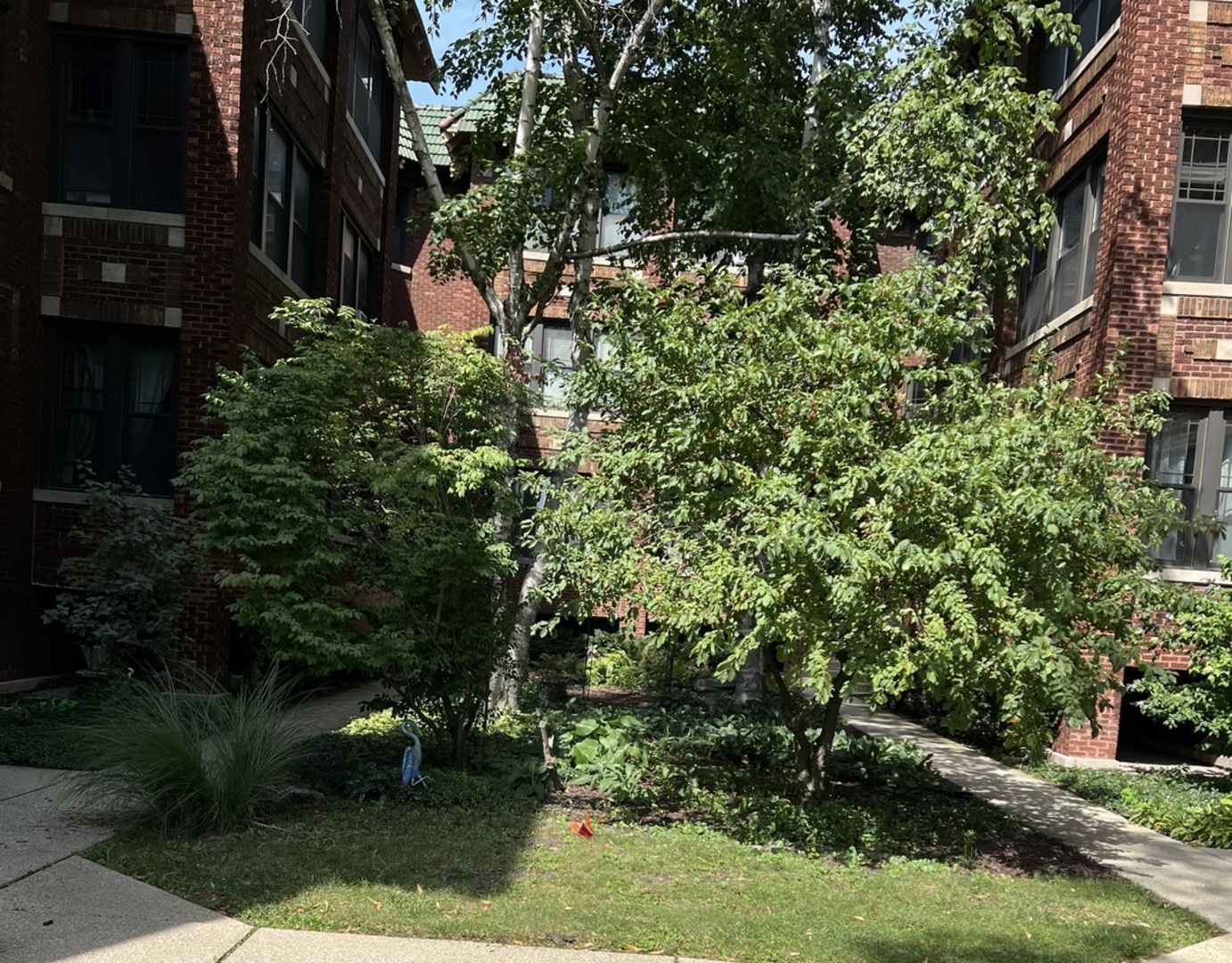 512 Madison St #1S Oak Park, IL 60302