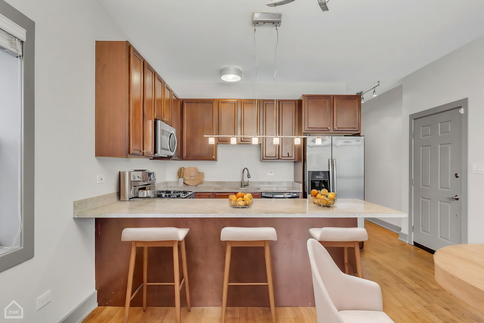 4417 S Indiana Ave Chicago, IL 60653