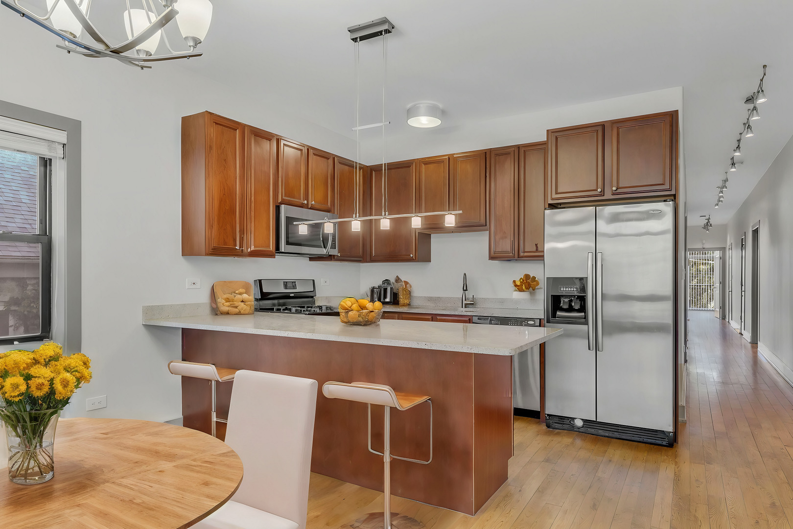 4417 S Indiana Ave Chicago, IL 60653