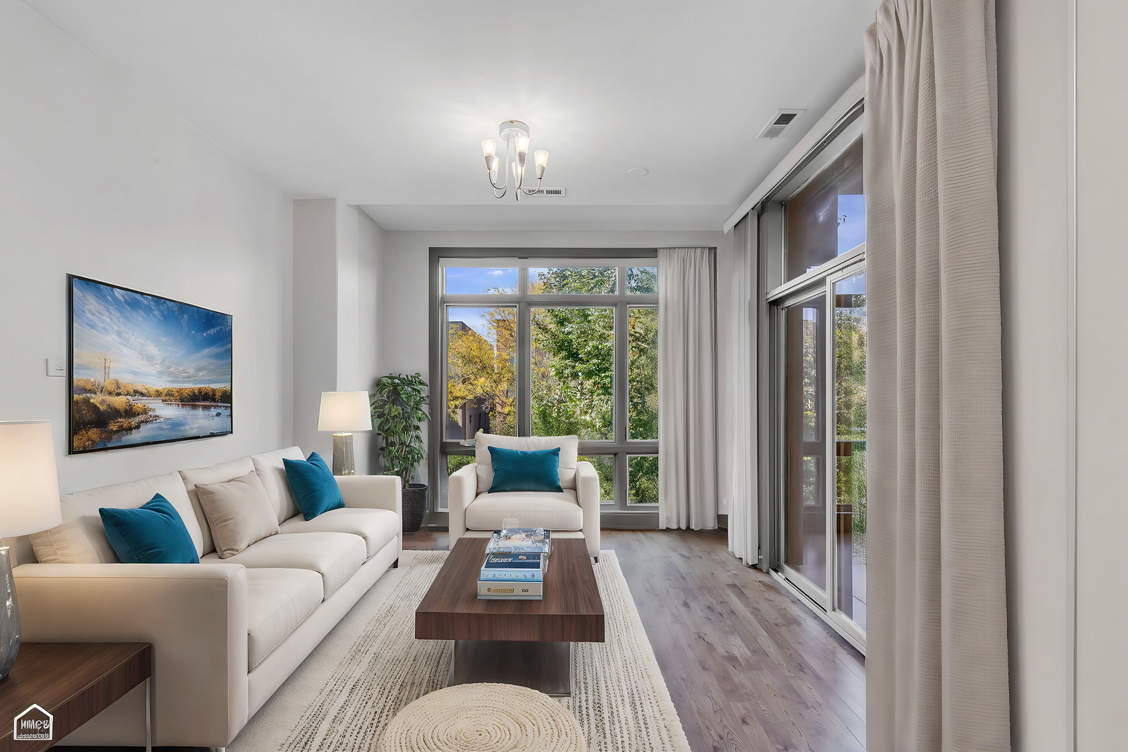 4417 S Indiana Ave Chicago, IL 60653