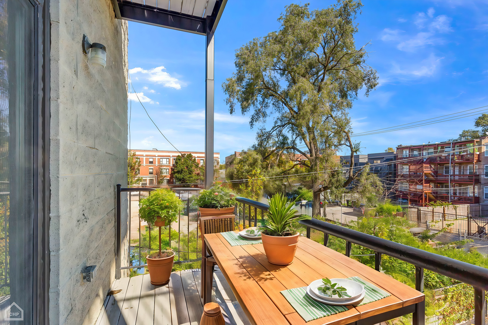 4417 S Indiana Ave Chicago, IL 60653