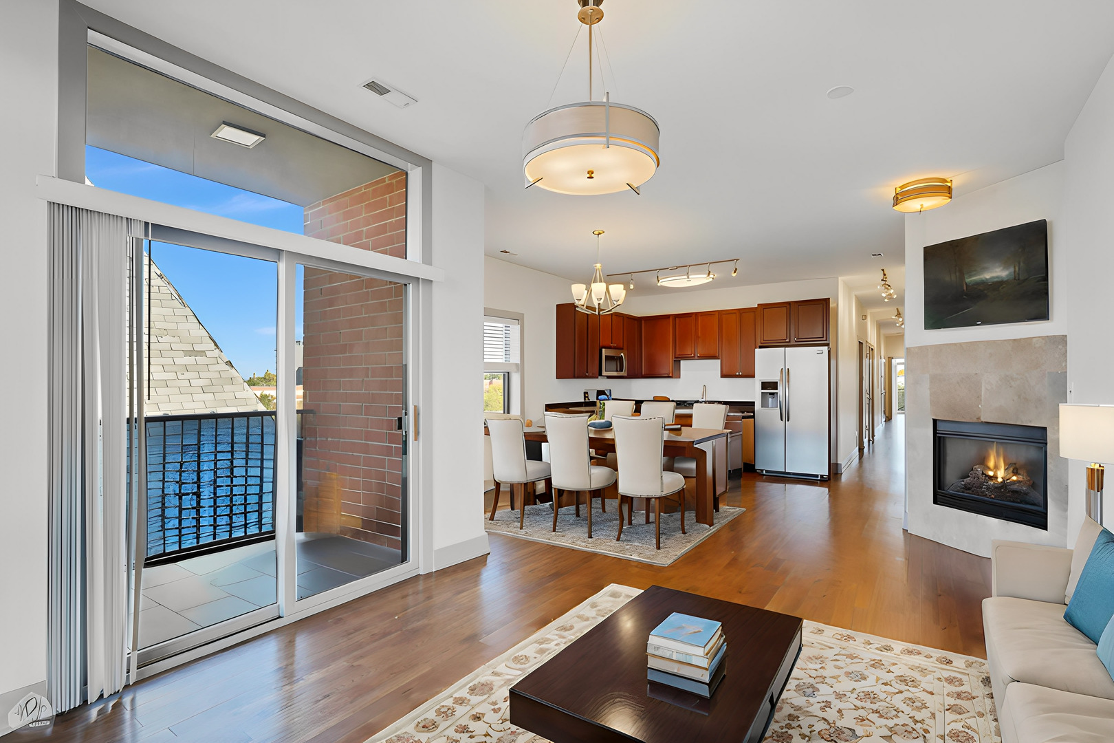 4417 S Indiana Ave Chicago, IL 60653