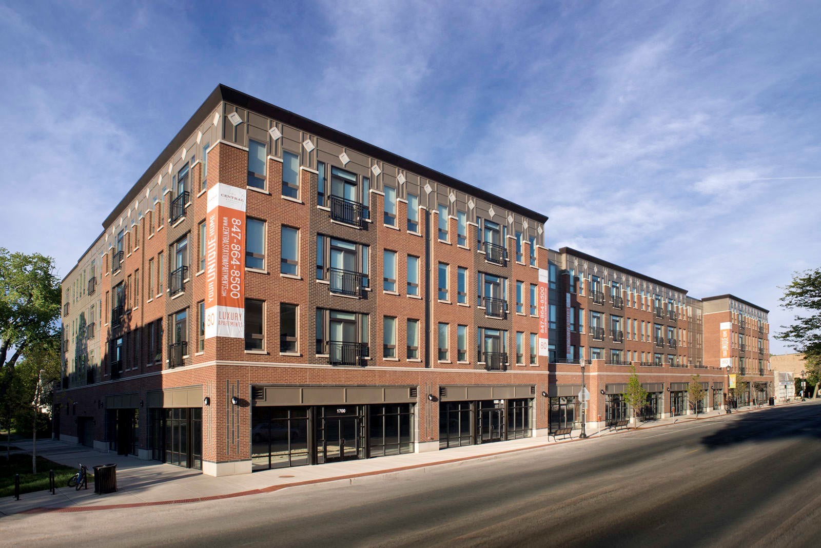 1720 Central St #409 Evanston, IL 60201