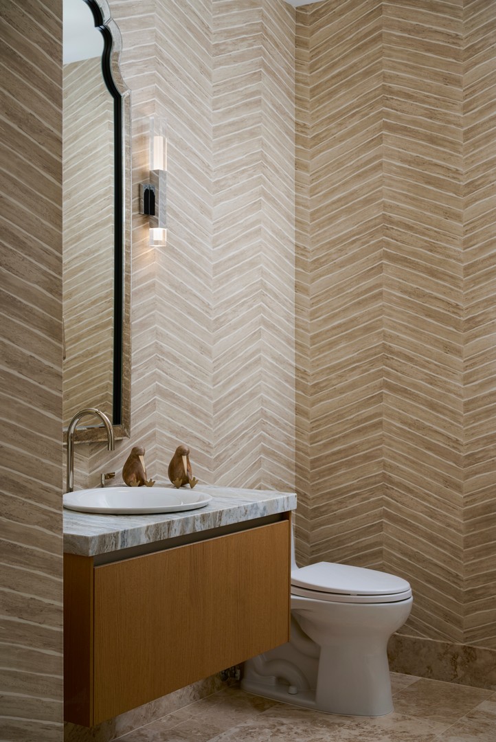 363 E Wacker Dr #6106 Chicago, IL 60601