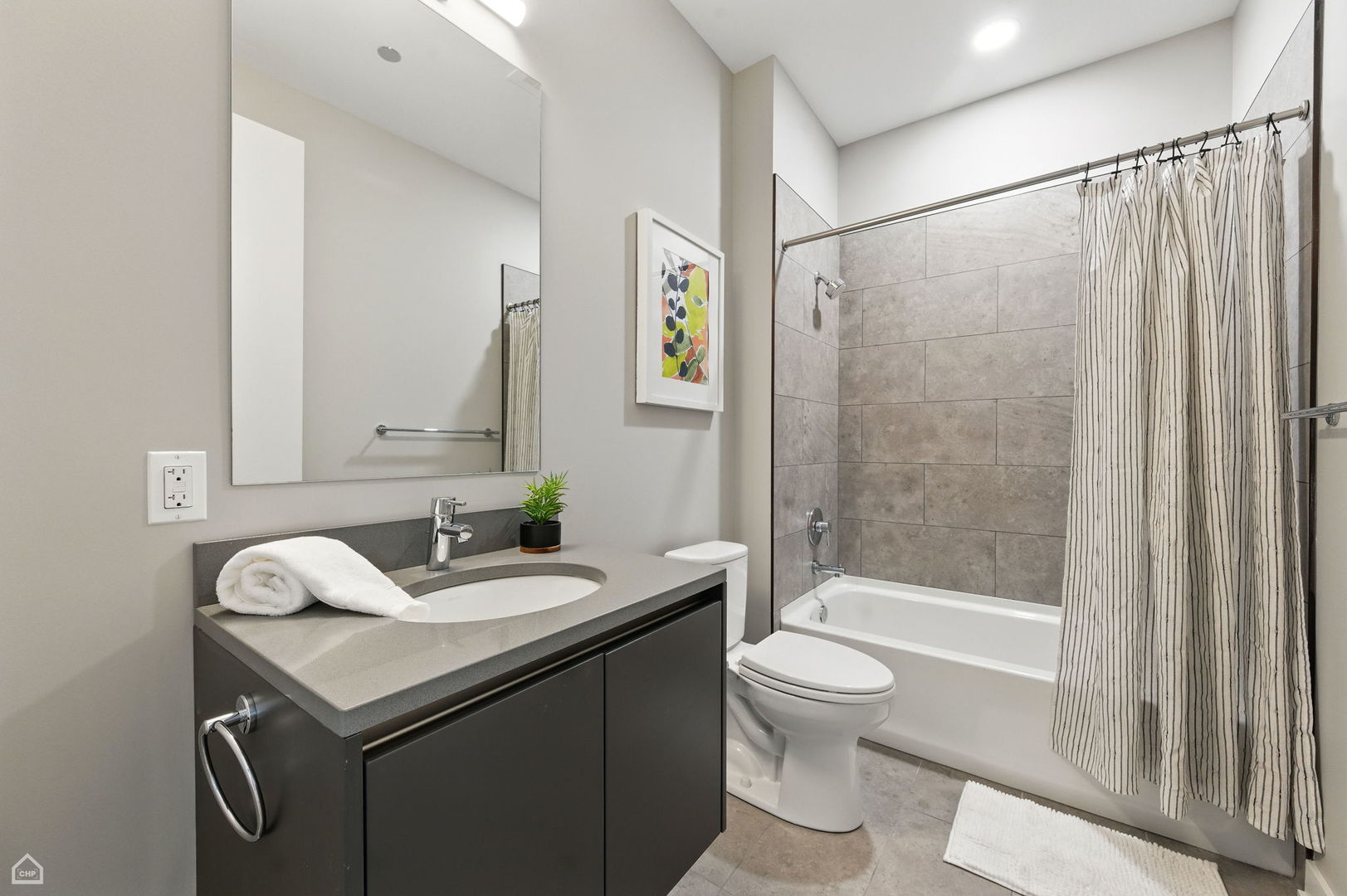 146 W Erie St #1301 Chicago, IL 60654