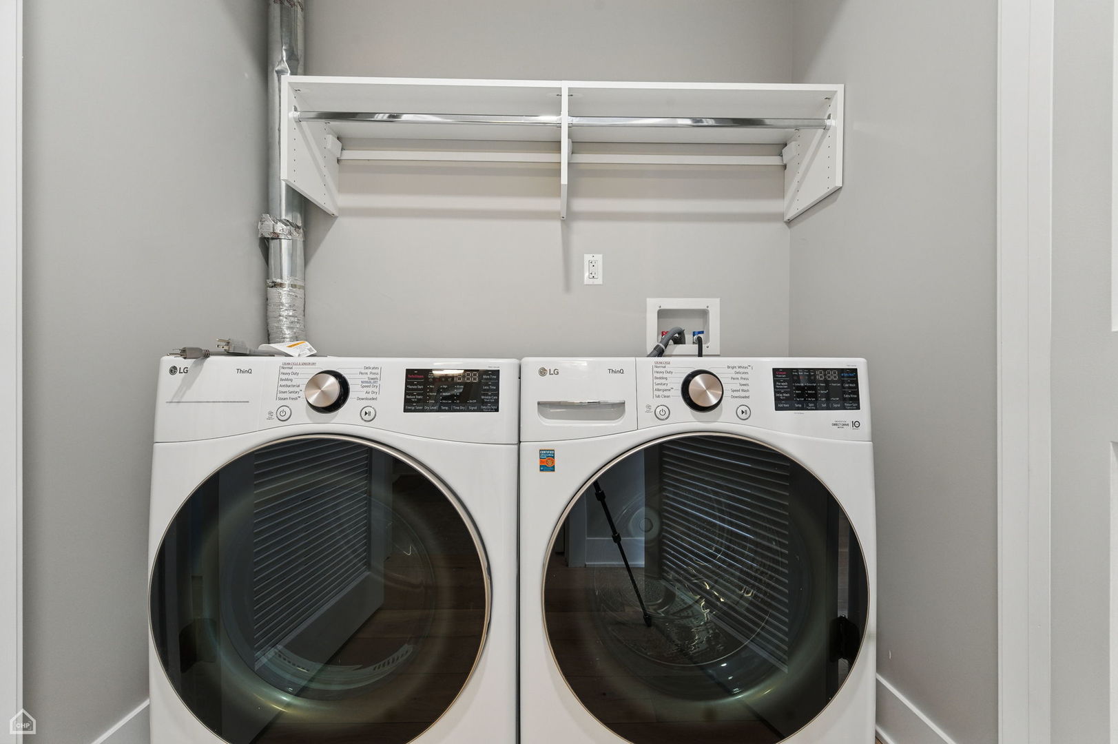 146 W Erie St #1301 Chicago, IL 60654