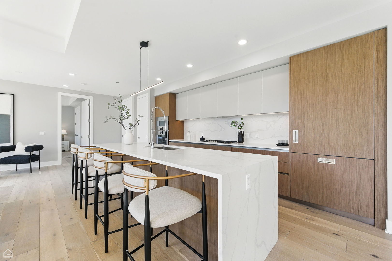 146 W Erie St #1301 Chicago, IL 60654