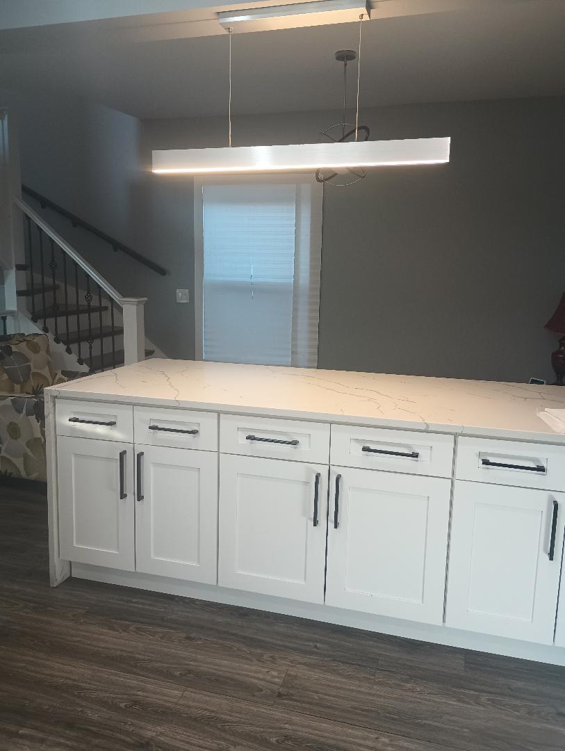 7435 S Indiana Ave Chicago, IL 60619