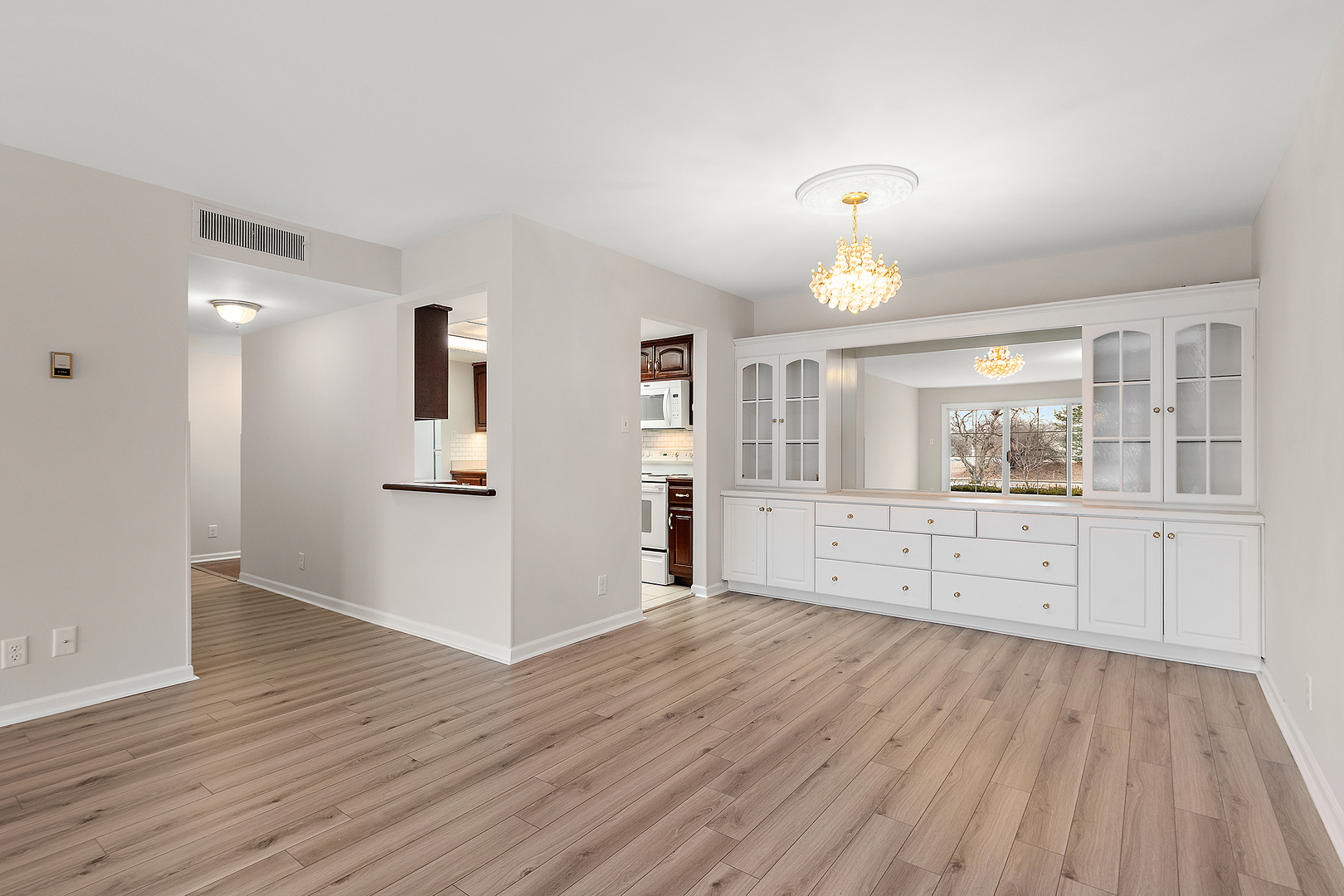 3001 Heritage Dr #106 Joliet, IL 60435