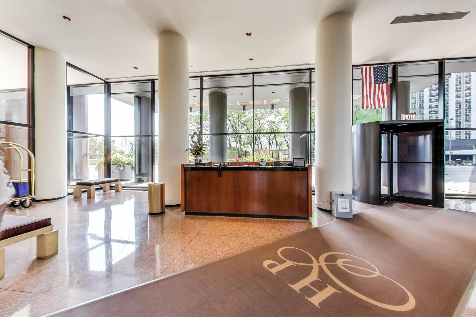 155 N Hbr Dr #1003 Chicago, IL 60601