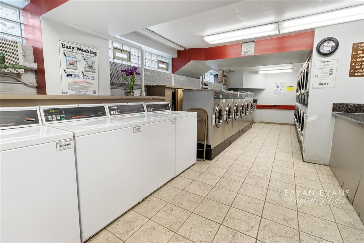 7337 S South Shr Dr #307 Chicago, IL 60649