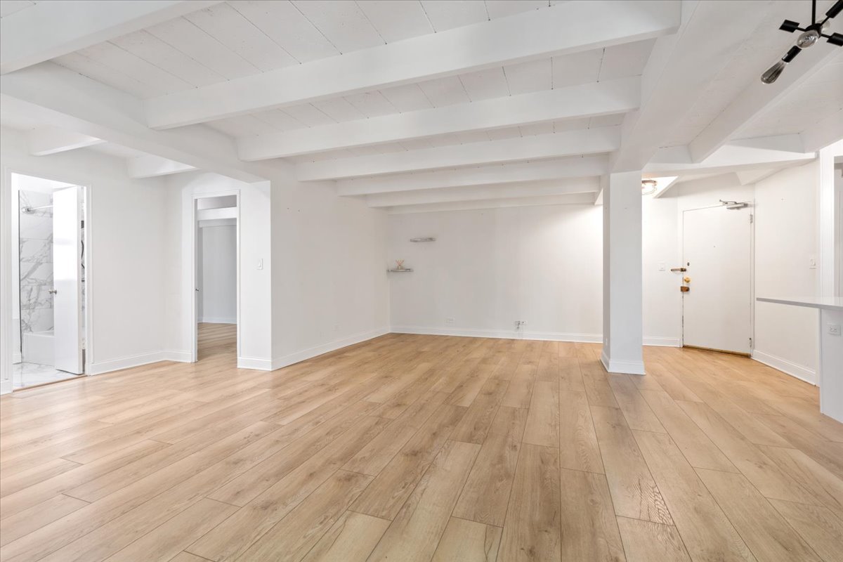 1860 Sherman Ave #7NE Evanston, IL 60201