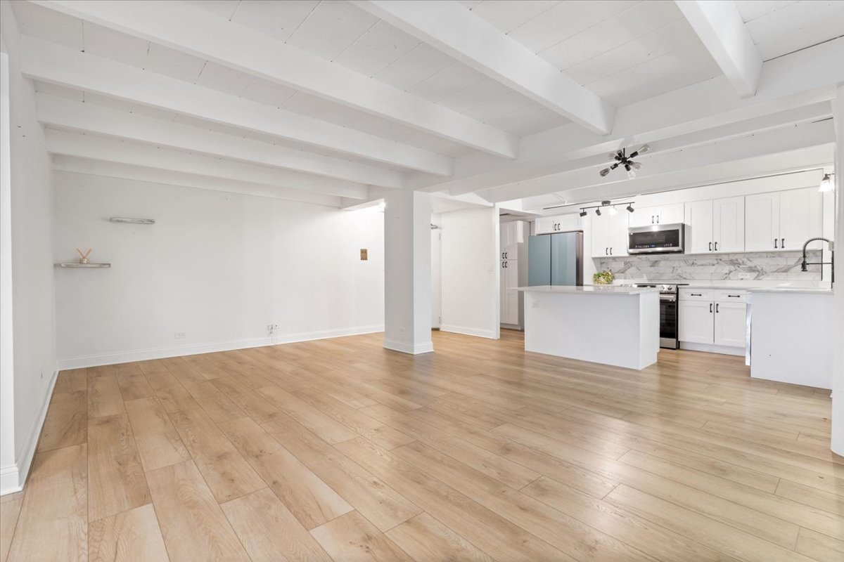 1860 Sherman Ave #7NE Evanston, IL 60201