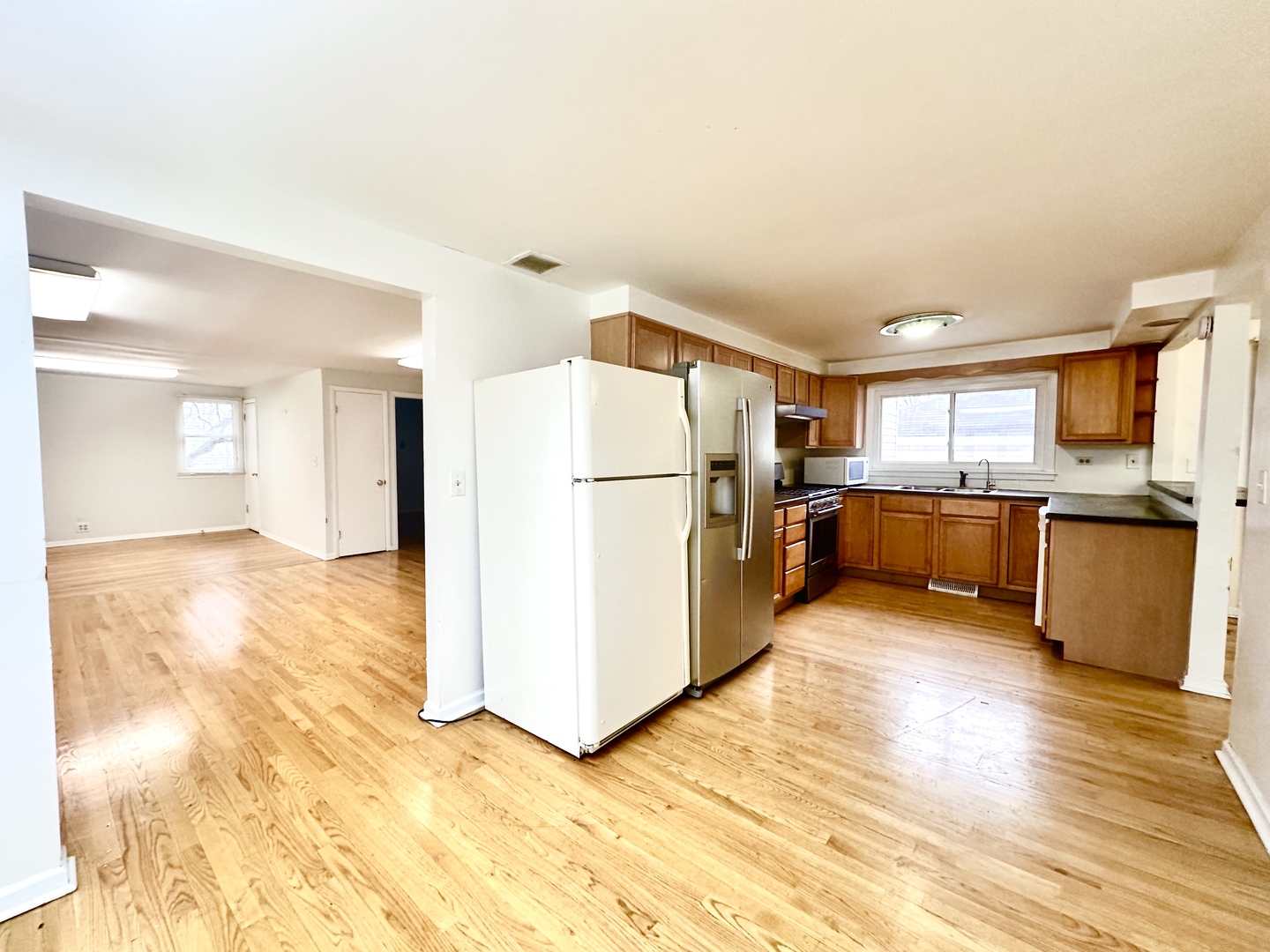 15275 W Walnut Dr Deerfield, IL 60015