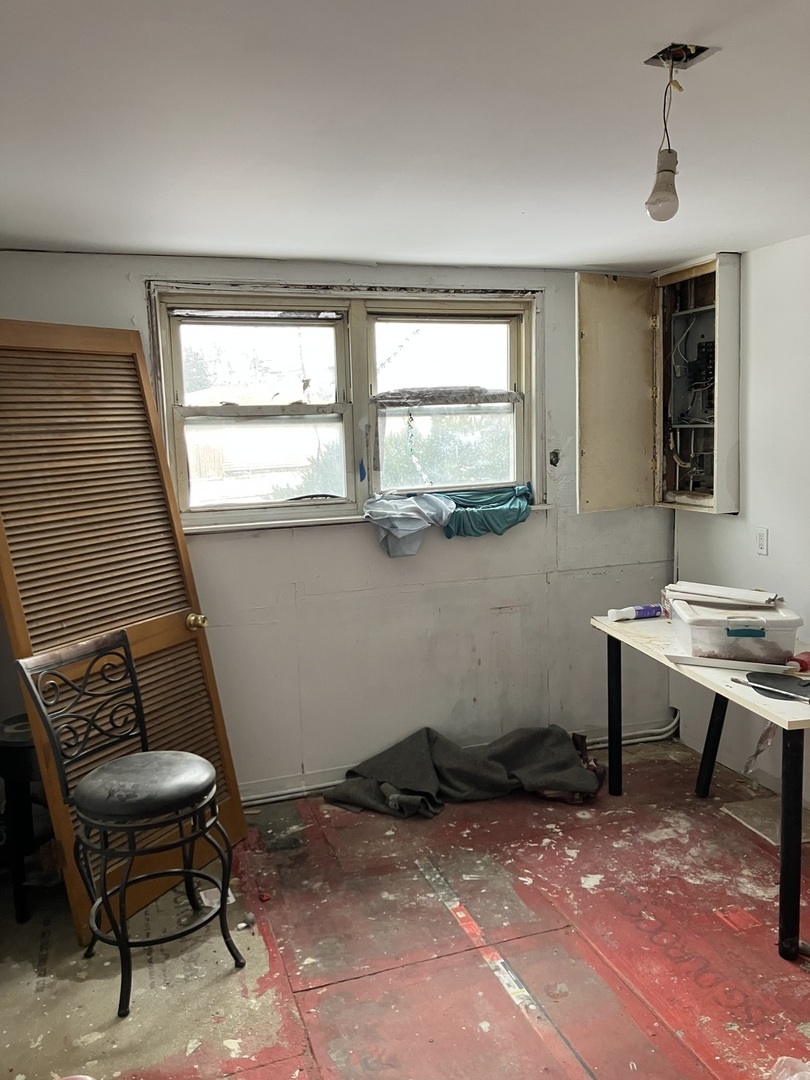 301 156th St Calumet City, IL 60409