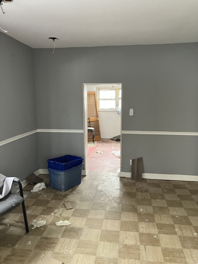 301 156th St Calumet City, IL 60409