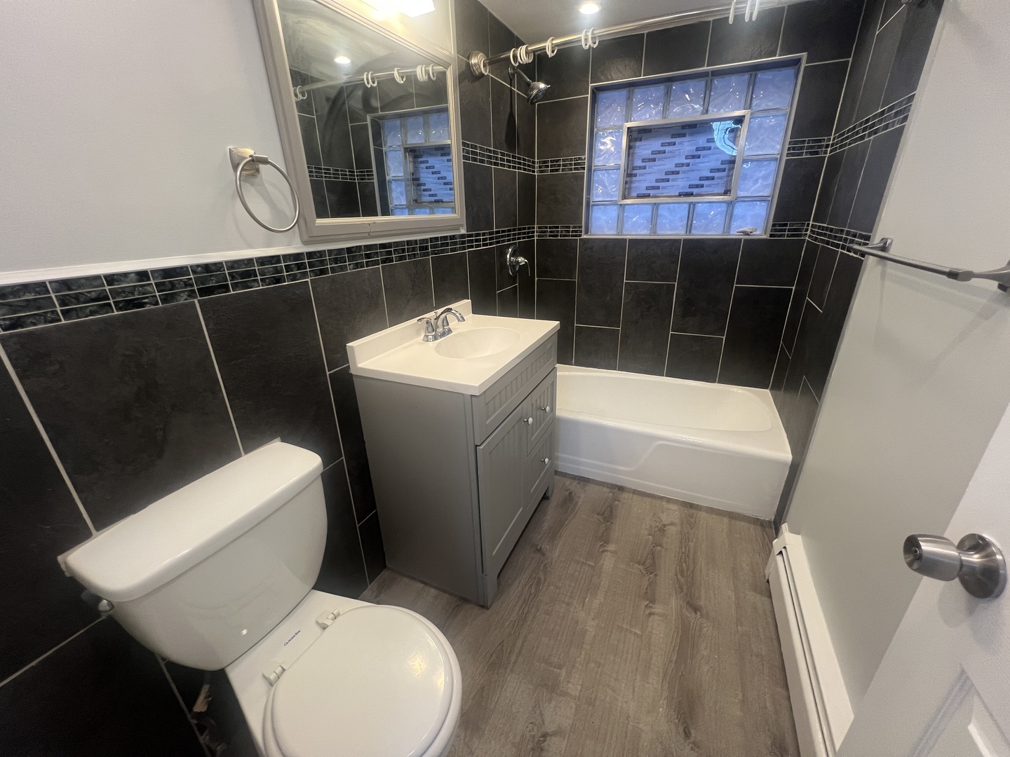 6412 S Evans Ave #GARDEN Chicago, IL 60637