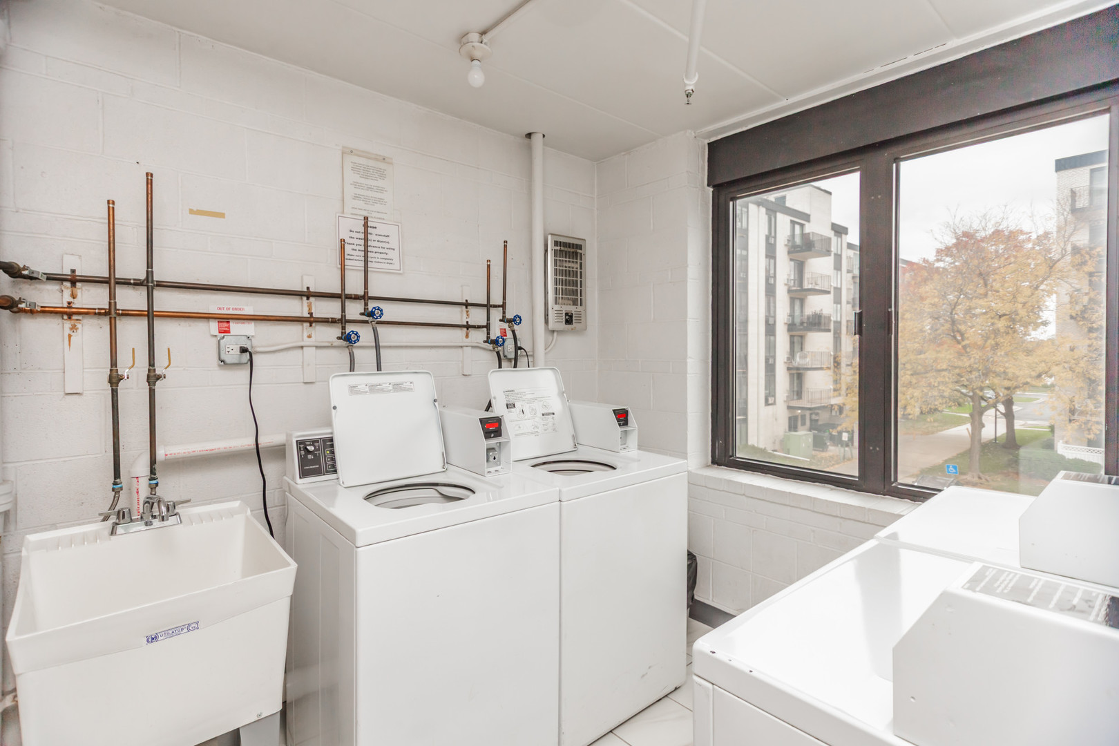 9128 W Ter Dr #3B Niles, IL 60714