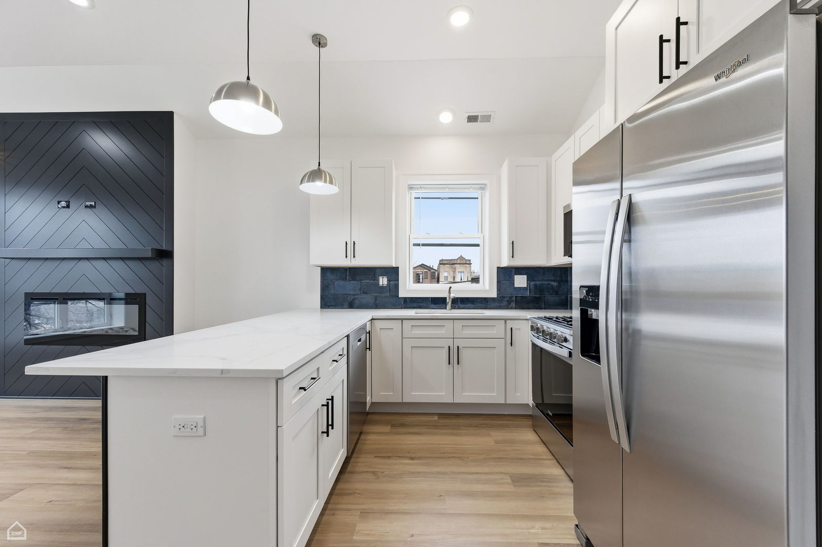 861 E 63rd Pl #3 Chicago, IL 60637