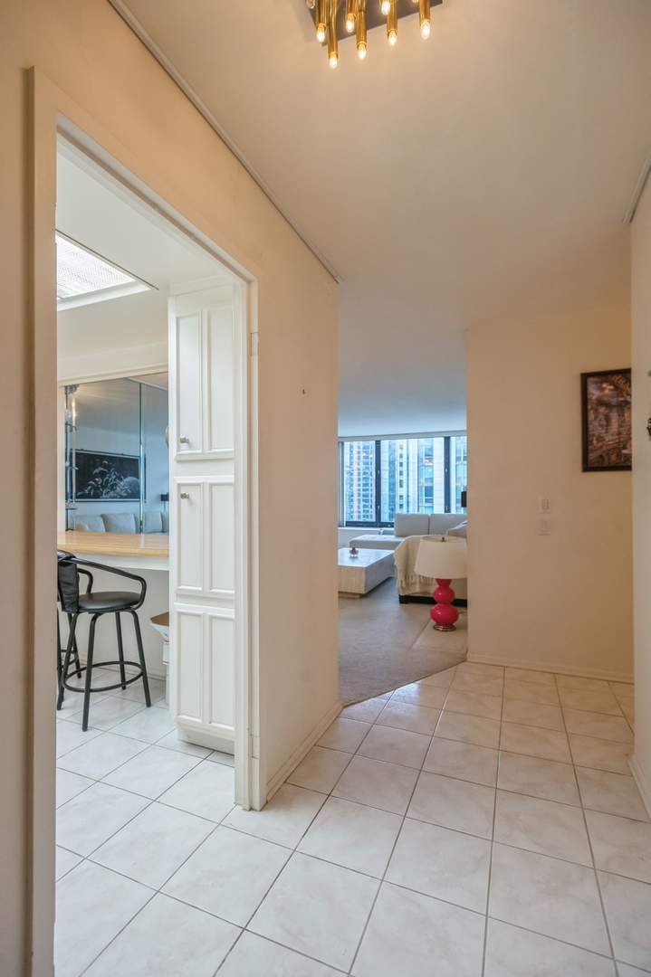 155 N Hbr Dr #3606
