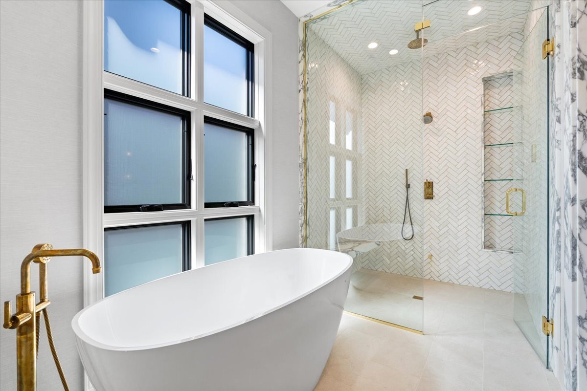 2119 N Seminary Ave Chicago, IL 60614