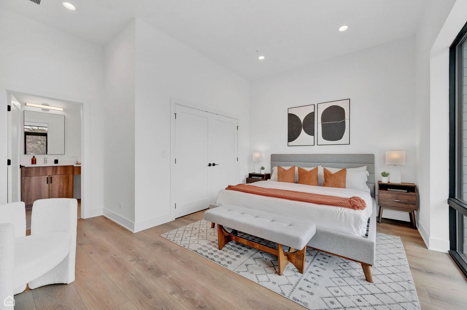 1615 W 13rd St #301 Chicago, IL 60608