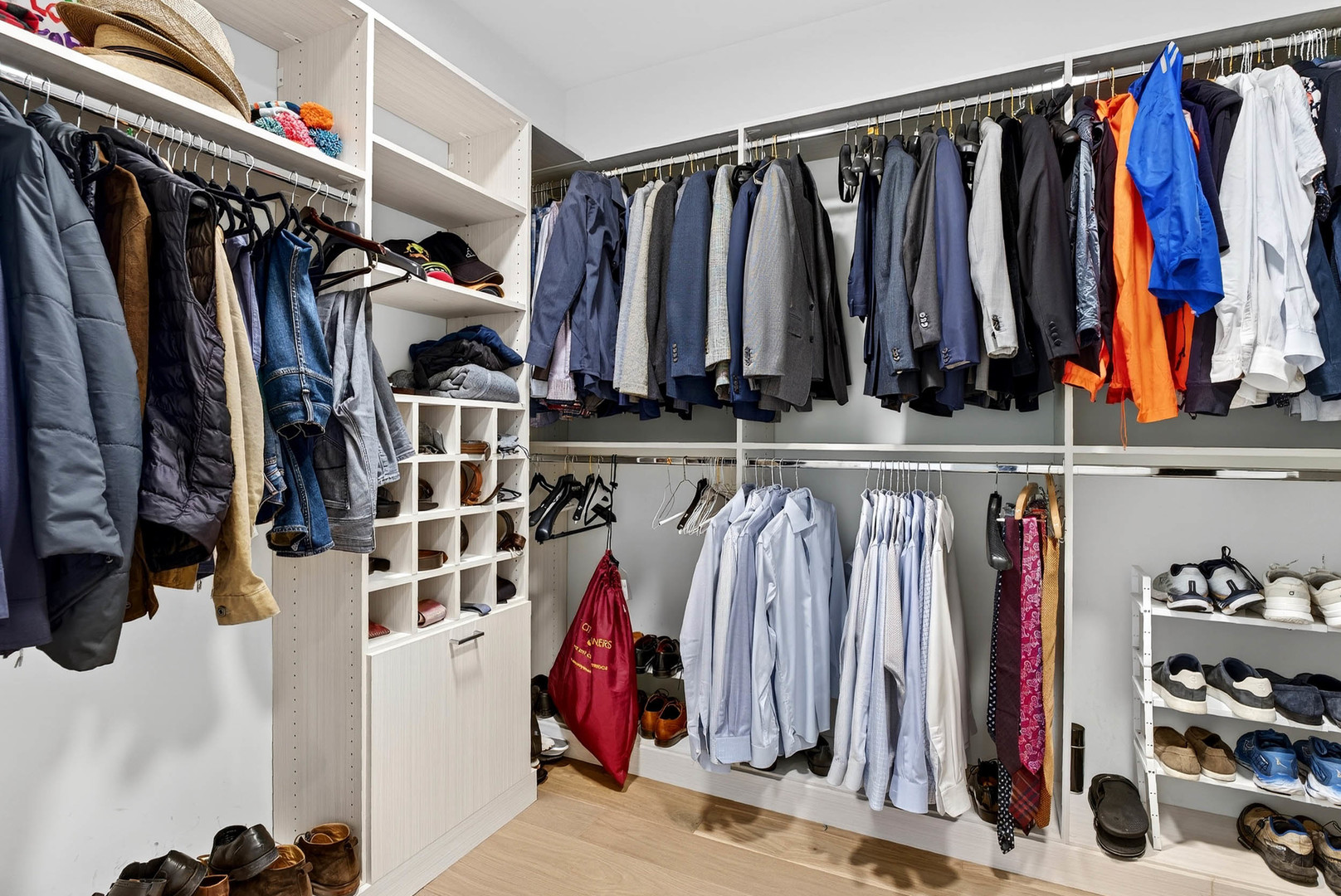 363 E Wacker Dr #3709 Chicago, IL 60601