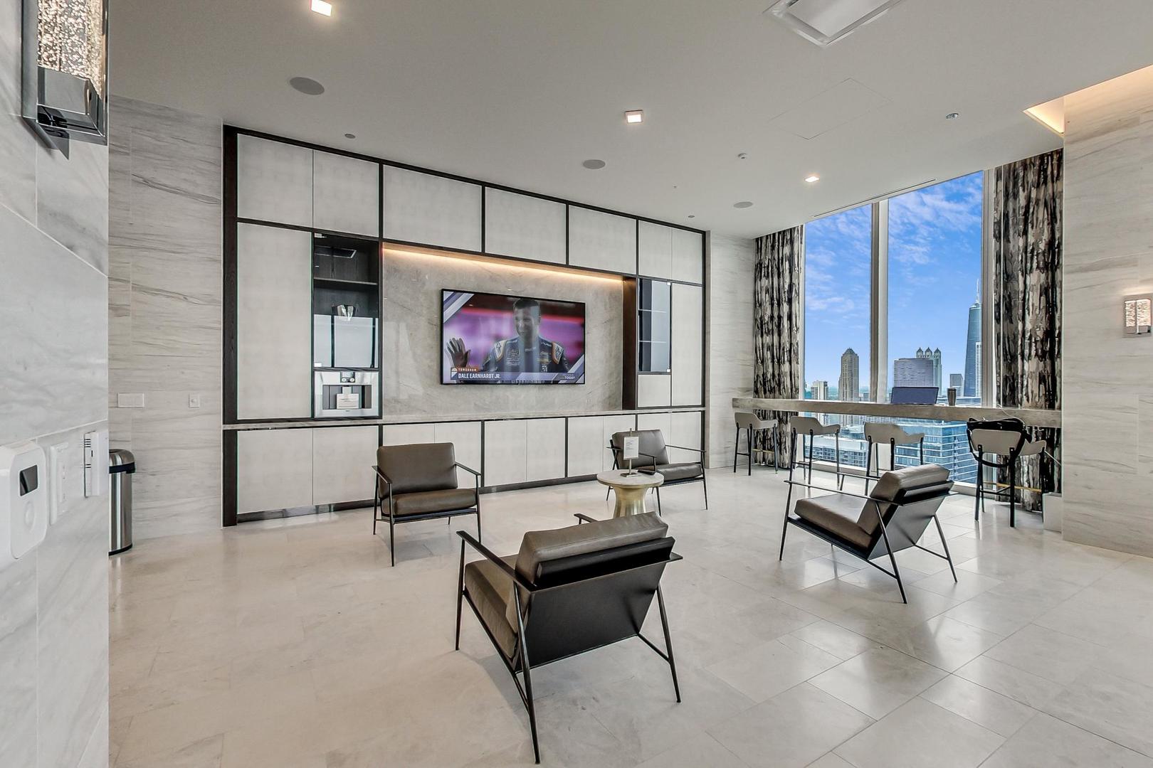 363 E Wacker Dr #3709 Chicago, IL 60601