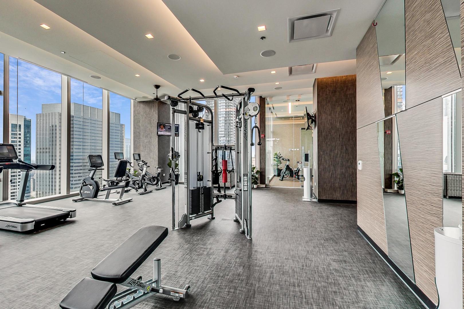 363 E Wacker Dr #3709 Chicago, IL 60601