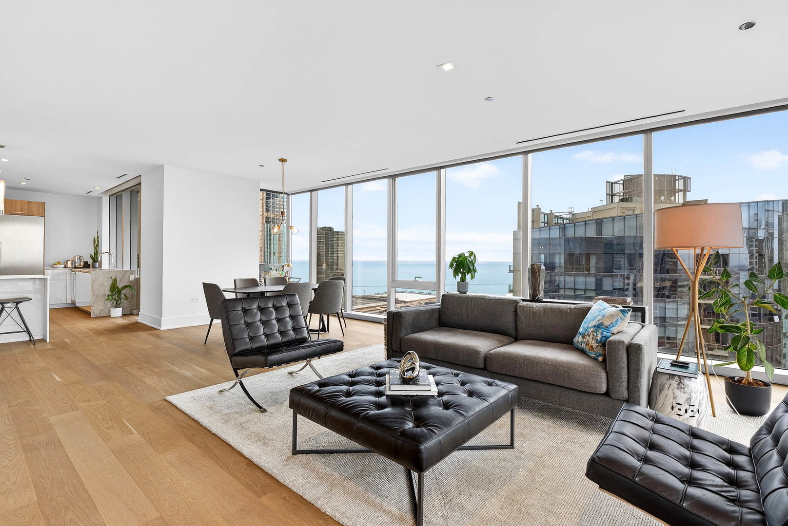 363 E Wacker Dr #3709 Chicago, IL 60601